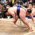 玉鷲２連敗発進も、３日目は幕内1470回出場で歴代１位タイへ「相撲に集中していきたい」