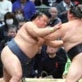 ４１歳の鉄人・玉鷲、幕内通算出場１４７０回で歴代１位に浮上　旭天鵬に並ぶ　１月にはギネス世界記録認定　初日から３連敗もＮＨＫ解説の浅香山親方「相撲を見ていて衰えを感じさせない」