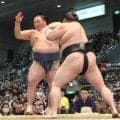 玉鷲が幕内出場記録が１位・旭天鵬の１４７０回に並ぶも黒星　「うれしいが複雑」