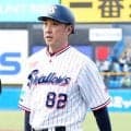 【ヤクルト】WBCブラジル監督の松元ユウイチHC合流　グラウンドでナインと再会しあいさつ
