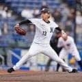 【ロッテ】毛利海大VS西武小島大河の明大バッテリー対決　第１打席は右飛で毛利に軍配