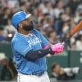 日本ハム・レイエスの一発で先制　左中間席中段へオープン戦１号２ラン「練習から集中してバッティングできていました」