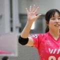 【バレー】北海道が今季初ストレート勝ち　復帰の鳥本果琳「いろんなこと…」抱きつかれて涙