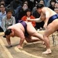 休場明け阿炎が再出場で即初白星　勝ち越しの可能性はないが「勝ちにこだわっていきたい」