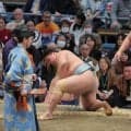 琴勝峰が２敗に後退　苦手の正代に敗れる