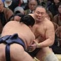 幕内・朝乃山が６勝目　所要６場所で新入幕のホープを下す「ざんばらに負けるわけにはいかない」