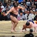 霧島が１敗対決を制して単独トップ　２敗で豊昇龍、豪ノ山、琴勝峰が追う展開に