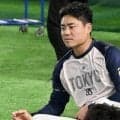 【ヤクルト】中村悠平、活動再開発表のつば九郎は「まだあいさつ…休んでいた分…」冗談まじりに