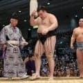 安青錦、連続２桁勝利がストップ　５勝６敗で一転負け越し危機　来場した関大の恩人「何も心配していません」