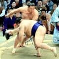 豊昇龍、高安と激しいにらみ合いも「熱くなるより落ち着くことを考えた」　横綱初Ｖへ１差をキープ