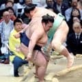 豪ノ山が３敗目　大関・琴桜に敗れ優勝争いから後退