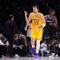 今季最多の60得点を奪ったドンチッチが1シーズンの3ポイント成功数で球団最多記録を樹立
