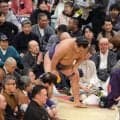 ４敗目で優勝逃した横綱豊昇龍　Ｖの霧島インタビュー見つめ「なんで泣いてんだろうな」とポツリ