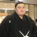 【元大関・若嶋津さん通夜】春場所休場の横綱・大の里が弔問「父が大好きで映像をみてた」…約４００人が弔問　１５日死去、享年６９