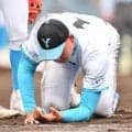 山梨学院・菰田　骨折していた　２２日長崎日大戦の一塁守備で走者と交錯「今までにない痛み」不安が現実に