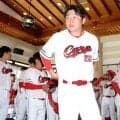 広島・新井監督　志願２軍戦の小園が「いいヒットを打った」　勝田？「開幕のお楽しみで」【一問一答】
