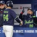 ヤクルト・池山監督　采配ズバリ！８番・伊藤が逆転２ラン　監督１勝目「いやあ、しびれるね」