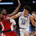 デューク大学が激闘制し「エリート8」進出…キャメロン・ブーザーがザイオン・ウィリアムソン以来の快挙達成