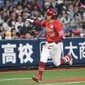 【楽天】現役ドラフトで加入の佐藤直樹、移籍後１号＆今季チーム初アーチ　サイクル安打にも王手