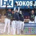 池山ヤクルトが開幕３連勝　新人監督では１９９９年の若松監督以来、球団２７年ぶり　終盤八回に一挙５点の逆転劇