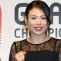 女子マラソンの松田瑞生が挙式報告　純白のウエディングドレス姿で夫にケーキを「あーん」　ＳＮＳ「めっちゃ綺麗」「素敵」
