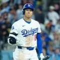 大谷翔平６試合26打席不発、右手を気にするしぐさ　ロバーツ監督はトレーナーに「報告聞く」