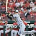 阪神・近本“猛打ショー”今季初マルチ　止まらん５戦連続安打　全打席出塁にも浮かれず淡々「得点につながって良かった」