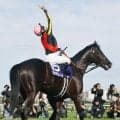 【大阪杯】クロワデュノール　強いダービー馬が帰って来た　異例のレース当日調整で勝利をつかむ