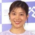 【バドミントン】「美貌華麗」潮田玲子さん、薄い青色セットアップ着用＆番組新加入アナを紹介