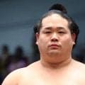 石川・小松市巡業から熱海富士、義ノ富士、錦富士が故・陸奥北海さんの通夜に弾丸参列「顔を見ることができて良かった」即翌日の巡業先に出発