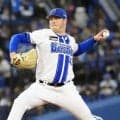 【DeNA】中日細川成也に痛恨の先制２ラン、２ストライクからボール球要求の速球が甘く入り…