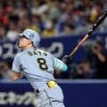 阪神・佐藤輝が２発５打点の大暴れ　九回はバックスクリーンへ２打席連発
