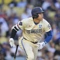 大谷翔平　第２打席は一塁線ギリギリに転がす内野安打　２回で早くも本塁打含む２安打