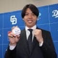 【中日】日本ハムから移籍の杉浦稔大、背番号は33「試合をつなぐ役割を」井上監督「待ってるよ」