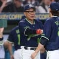 ヤクルト・池山監督「すごく特別」松山で必勝　ブンブン丸発祥の地に指揮官として帰還「うれしさはすごくある」