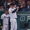 【阪神】虎党も怒号！また巨人下位打線に連打…藤川監督リクエストで判定覆らずも才木苦境しのぐ