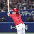 前日スタメン落ち広島・小園「遅くなりましたが１本出てよかったです」　２６打席ぶり安打が適時二塁打