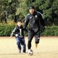 小野伸二さんサッカー教室、全179市町村で開催へ　コンサ30周年