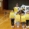 ロッテ毛利、小学校でランドセルカバー配布「自分も子どもの頃はやんちゃ」　15年連続の取り組み