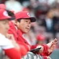 広島・新井監督　森下「よく粘り強く投げた」「アキにしても野間にしても、ベテランらしい、いい仕事」【一問一答】