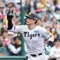 阪神が今週初勝利　藤川監督がセ最速タイで通算１００勝達成　佐藤輝の豪快弾の１点を守り切る