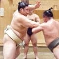 大の里　番付発表後初めての稽古　三段目力士と連続で１５番「体の張り感は悪くはない」…春巡業は途中休場