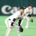 【巨人】吉川尚輝が途中出場でプロ初サード　東京ドームからどよめきが