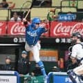 日本ハム　同点の延長十回にスクイズ失敗　１死三塁の初球に仕掛けるも相手バッテリーに外され三塁走者が挟殺