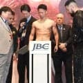 井上拓真、１００グラムアンダーで計量一発クリア　５階級制覇かける井岡一翔との初防衛戦へ