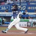 【西武】90デシベル近い「おかえりおかえりネビン」の歓声　復帰したネビンが先制二塁打