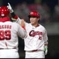 広島が約３週間ぶりの連勝で今季１０勝目　岡本が６回途中１失点で先発初勝利　４番・坂倉が決勝打　直近５試合で９打点