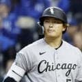 村上宗隆が幻のメジャー初盗塁　二塁へ鮮やかに滑り込みセーフ判定も→チャレンジで覆る　苦笑いを浮かべながらベンチへ