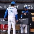 日本ハム・新庄監督「今日は北山教授にじっくり聞いてちょうだい」　節目の球団５０００勝　２年ぶり完封勝利を無四球で飾った右腕を立てる