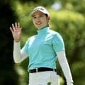 「かっけー」「めちゃ似合ってます」山口すず夏、国産車とのツーショット披露